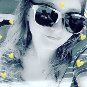 Meet your Posher, Kendall jean